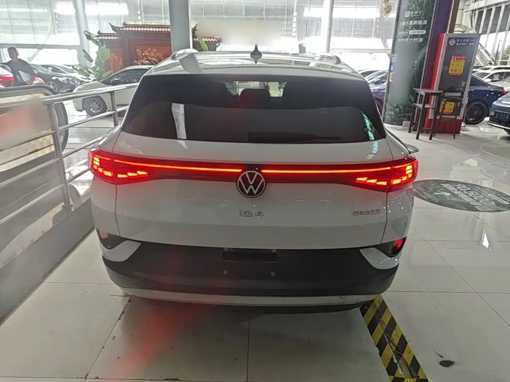 Volkswagen ID.4 Crozz — фото 6