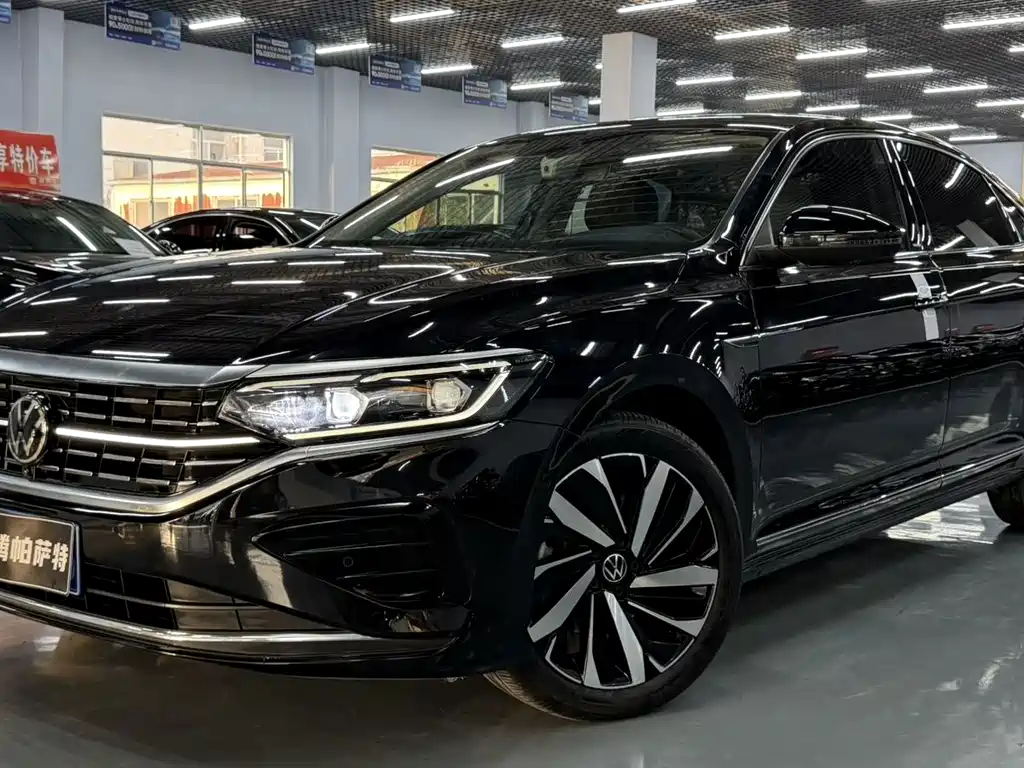 Volkswagen Passat — фото 3