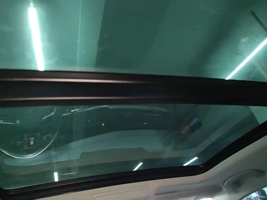 Volkswagen Passat — фото 14
