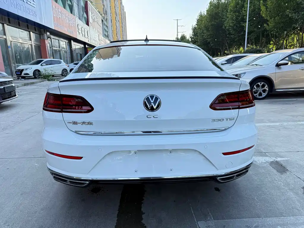 Volkswagen CC — фото 5