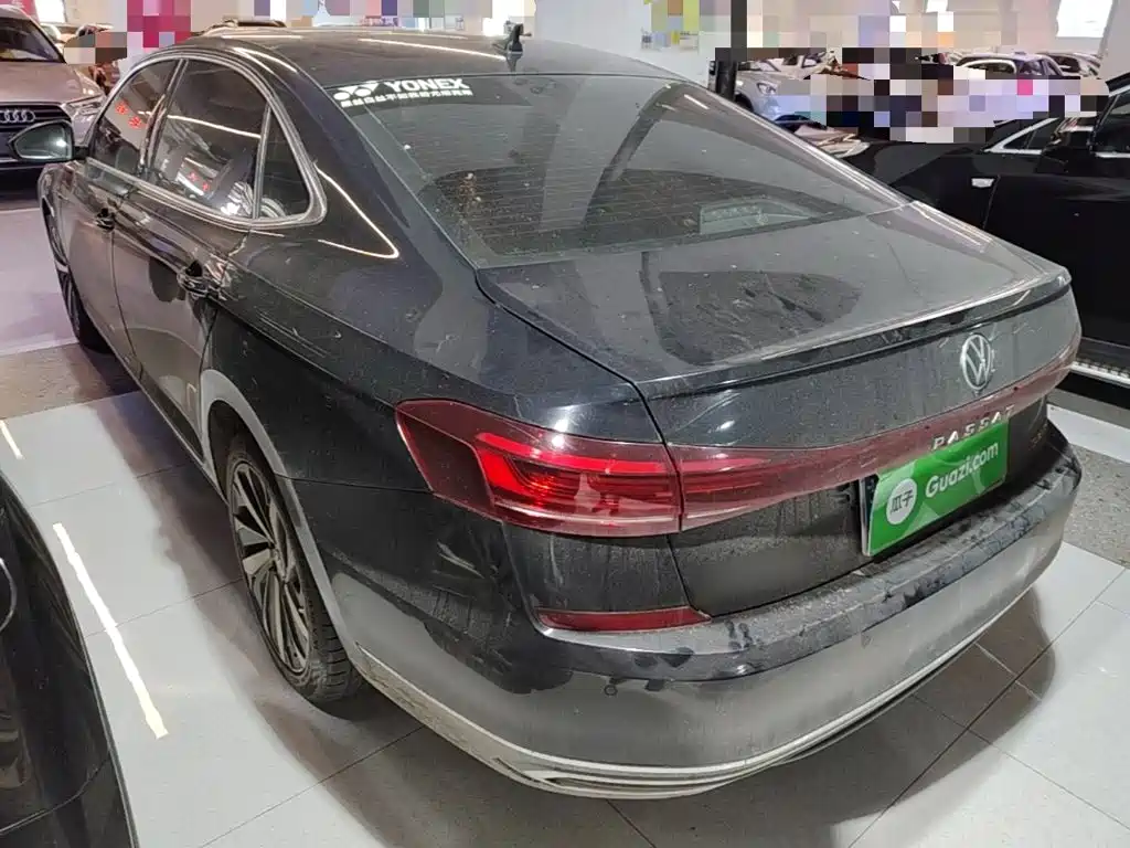 Volkswagen Passat — фото 5
