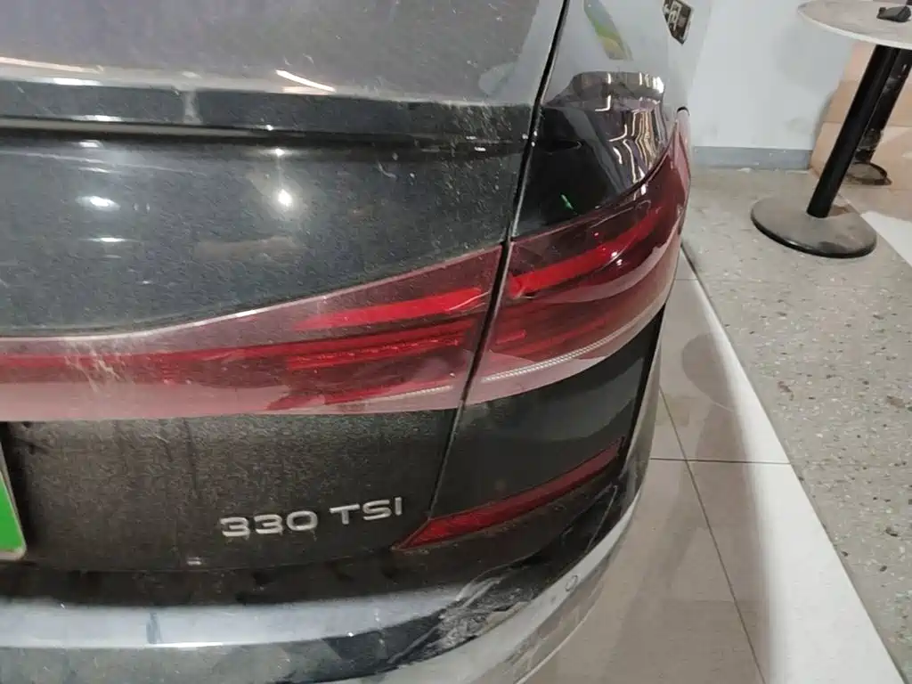 Volkswagen Passat — фото 8