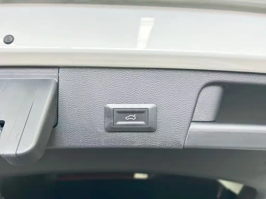 Volkswagen Tharu — фото 20