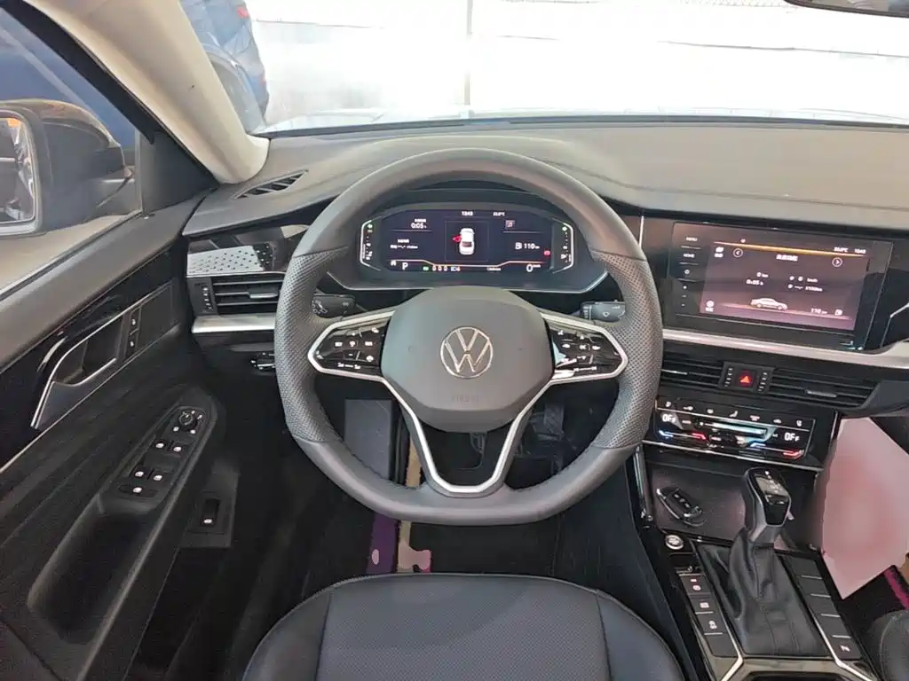 Volkswagen Passat — фото 11