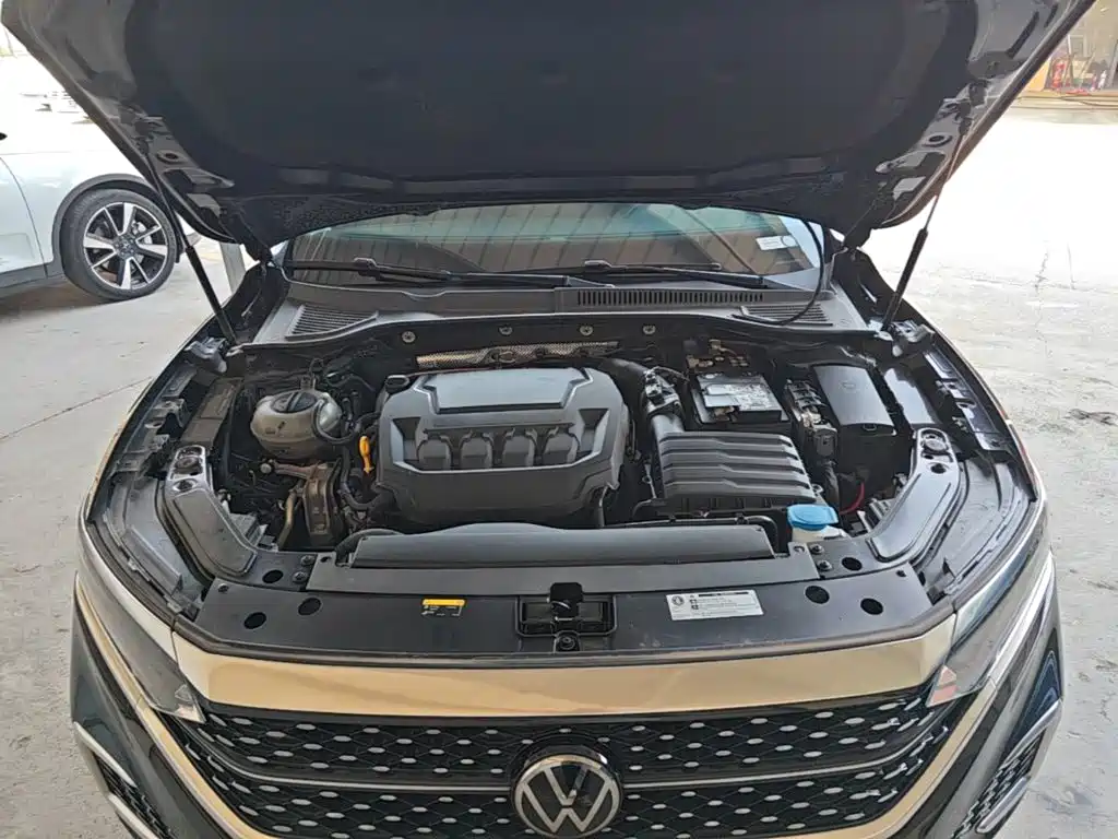 Volkswagen Passat — фото 20