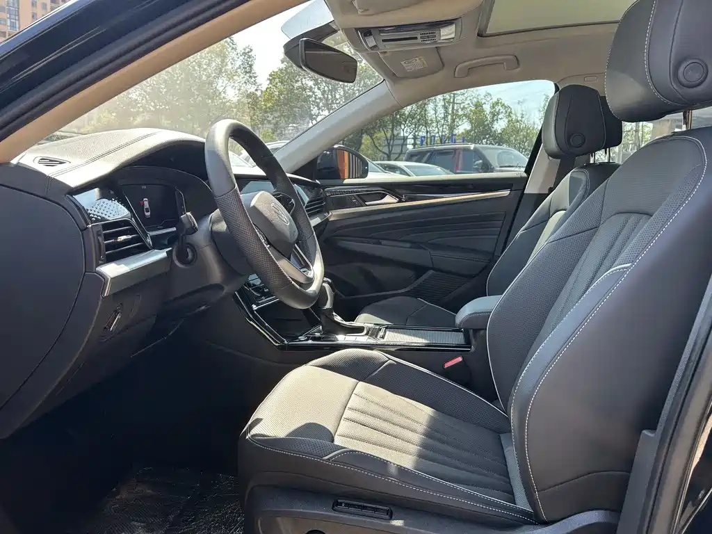 Volkswagen Passat — фото 4