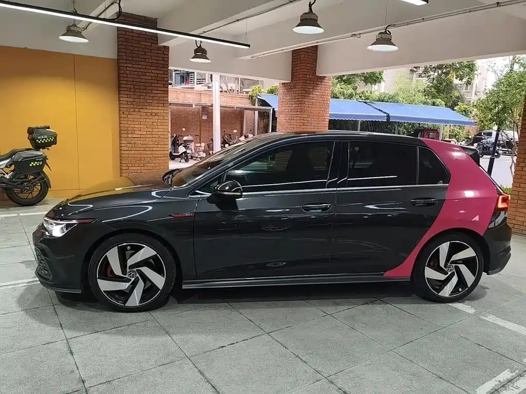 Volkswagen Golf GTI — фото 2