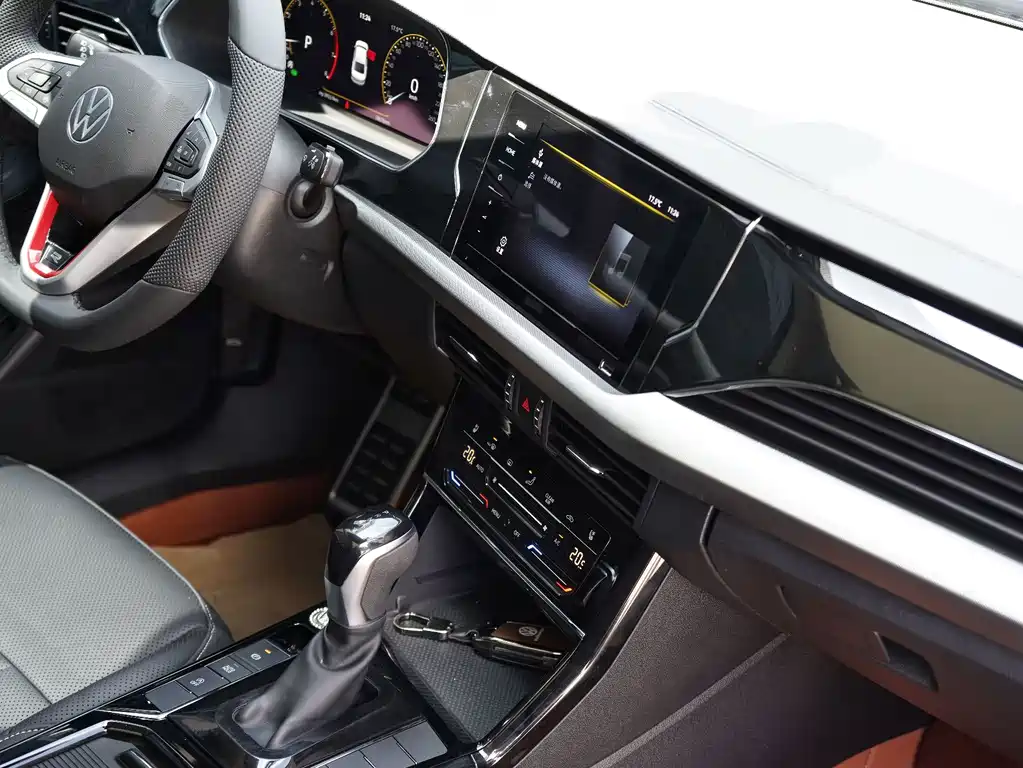 Volkswagen Passat — фото 10