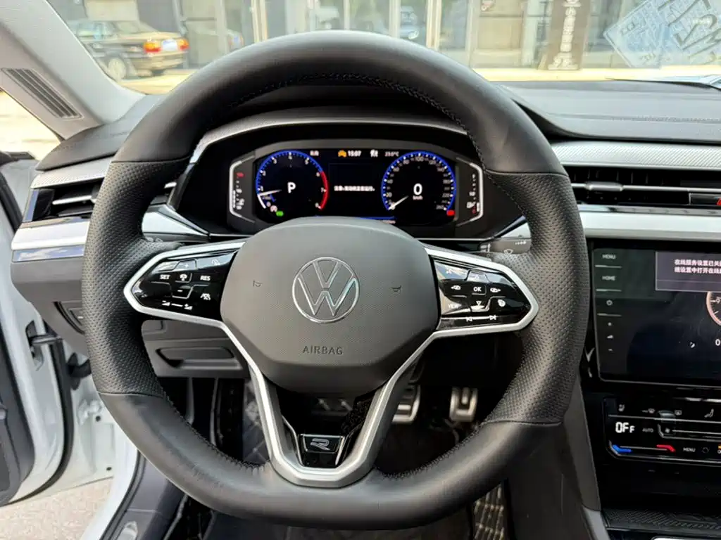 Volkswagen CC — фото 3