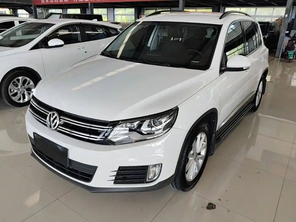 Volkswagen Tiguan — фото 2