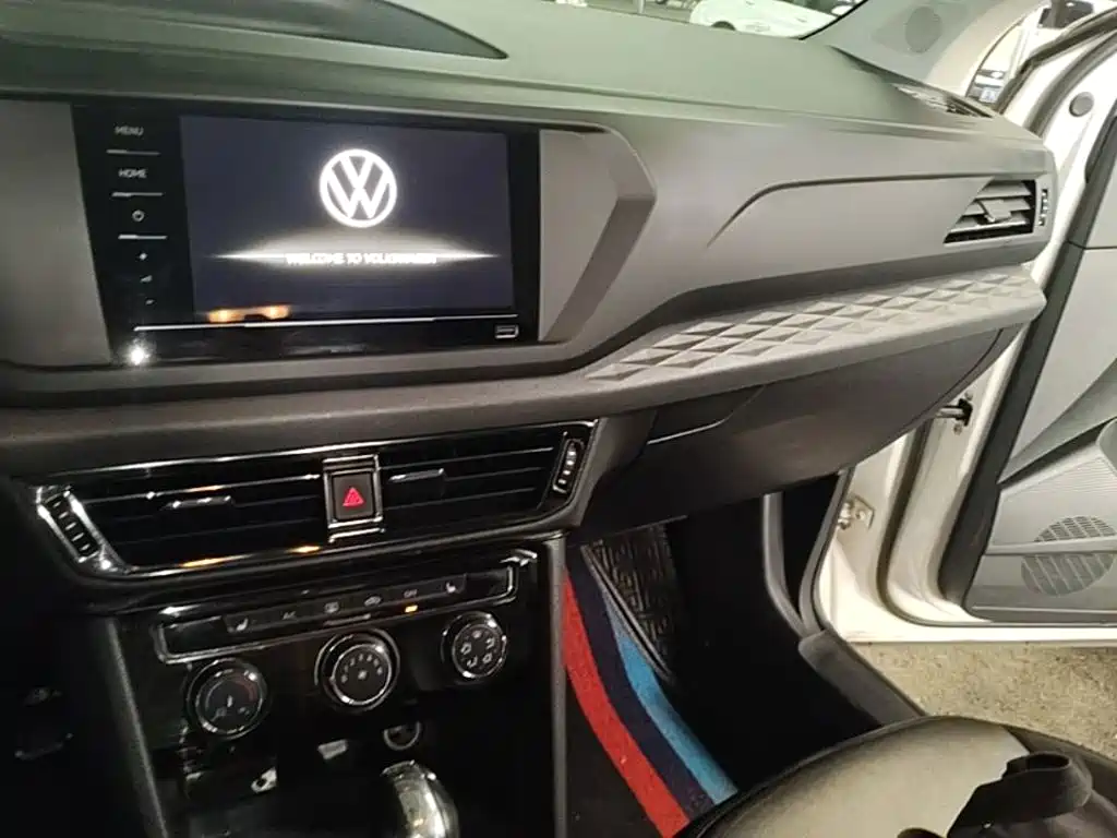 Volkswagen Tharu — фото 18