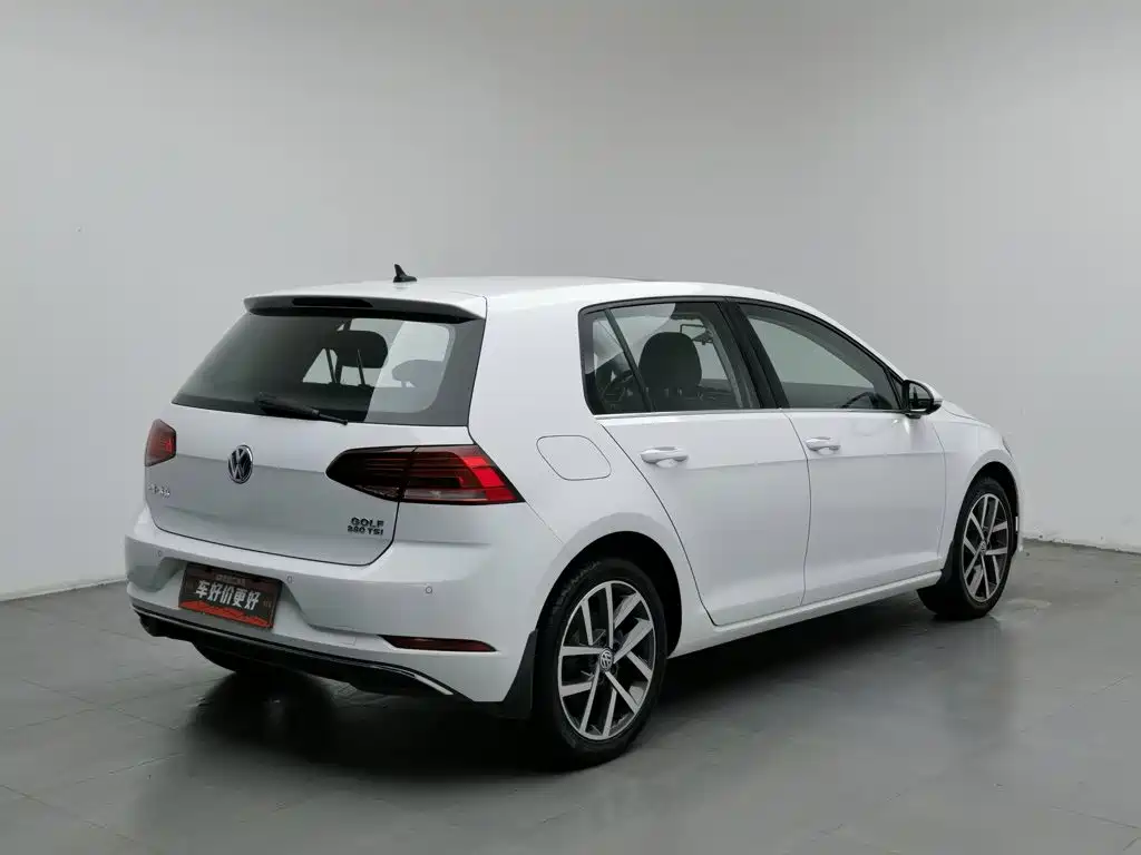 Volkswagen Golf — фото 2