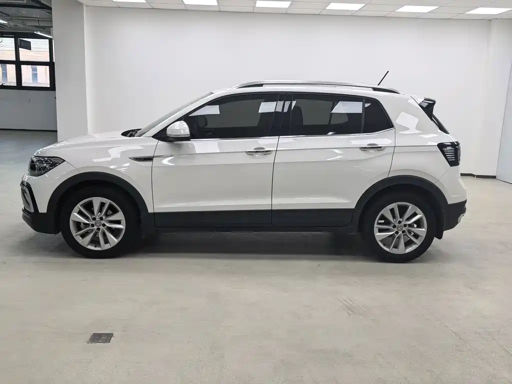 Volkswagen T-Cross — фото 2