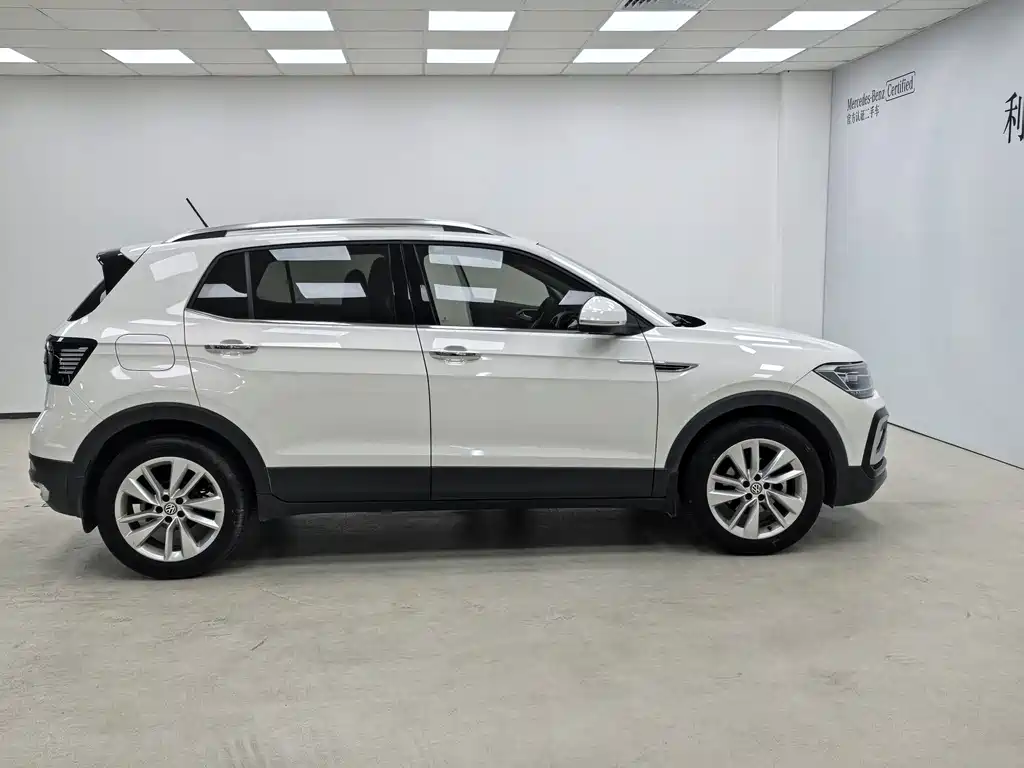 Volkswagen T-Cross — фото 5