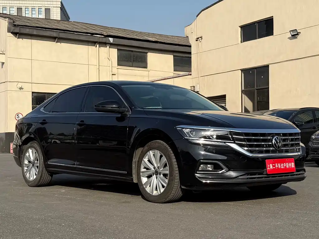 Volkswagen Passat — фото 3