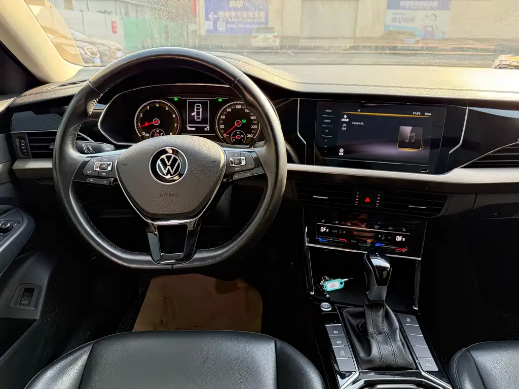 Volkswagen Passat — фото 8
