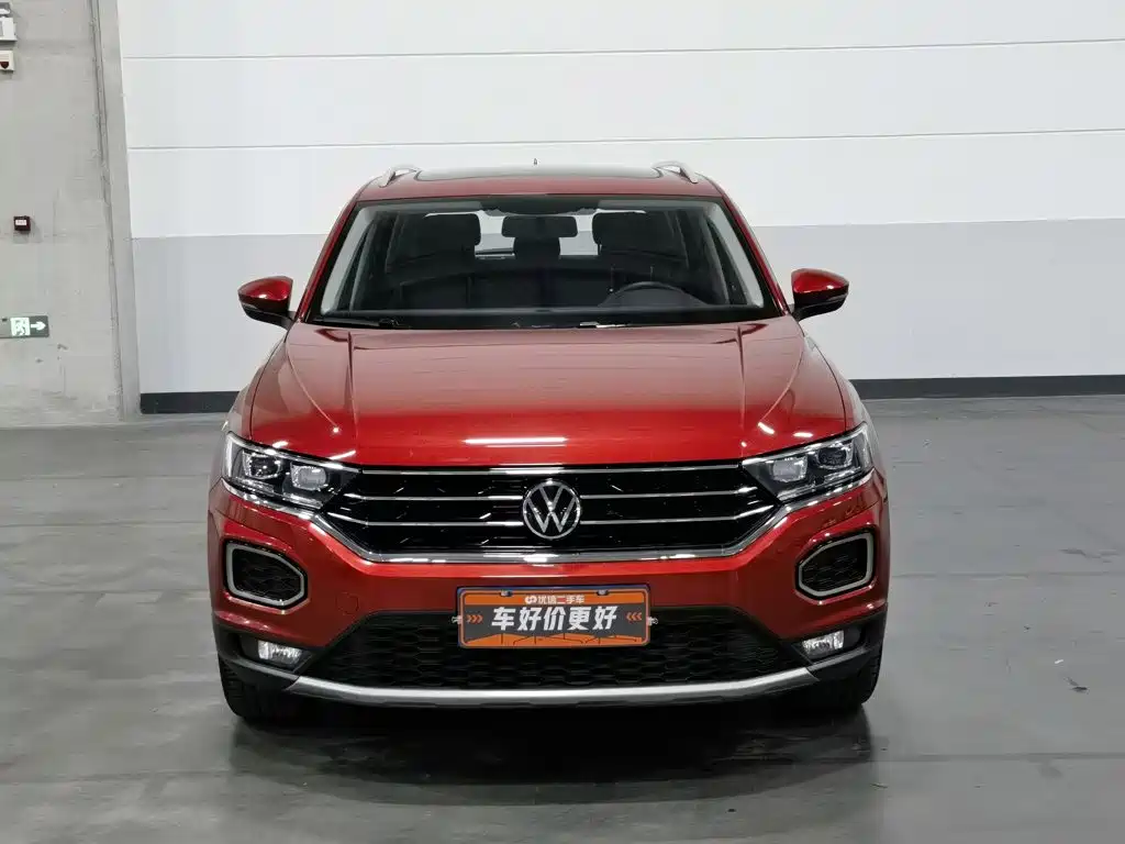 Volkswagen T-Roc — фото 3