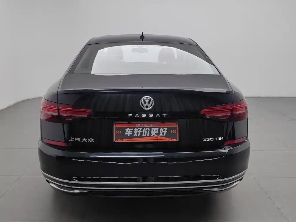 Volkswagen Passat — фото 4