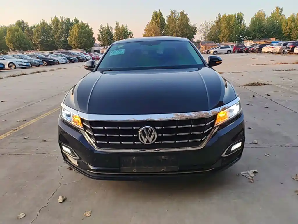 Volkswagen Passat — фото 3