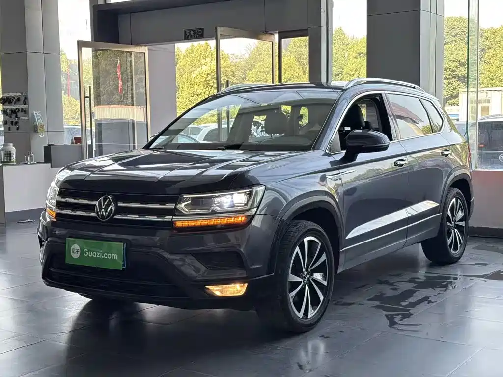 Volkswagen Tharu — фото 2