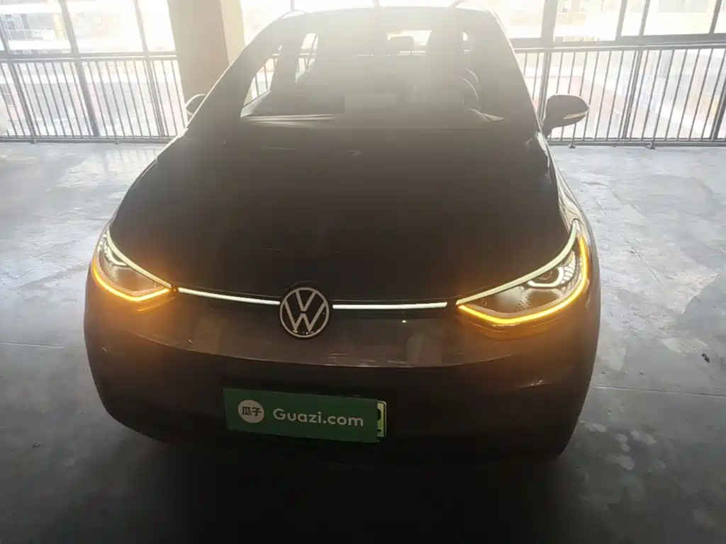 Volkswagen ID.3 — фото 3