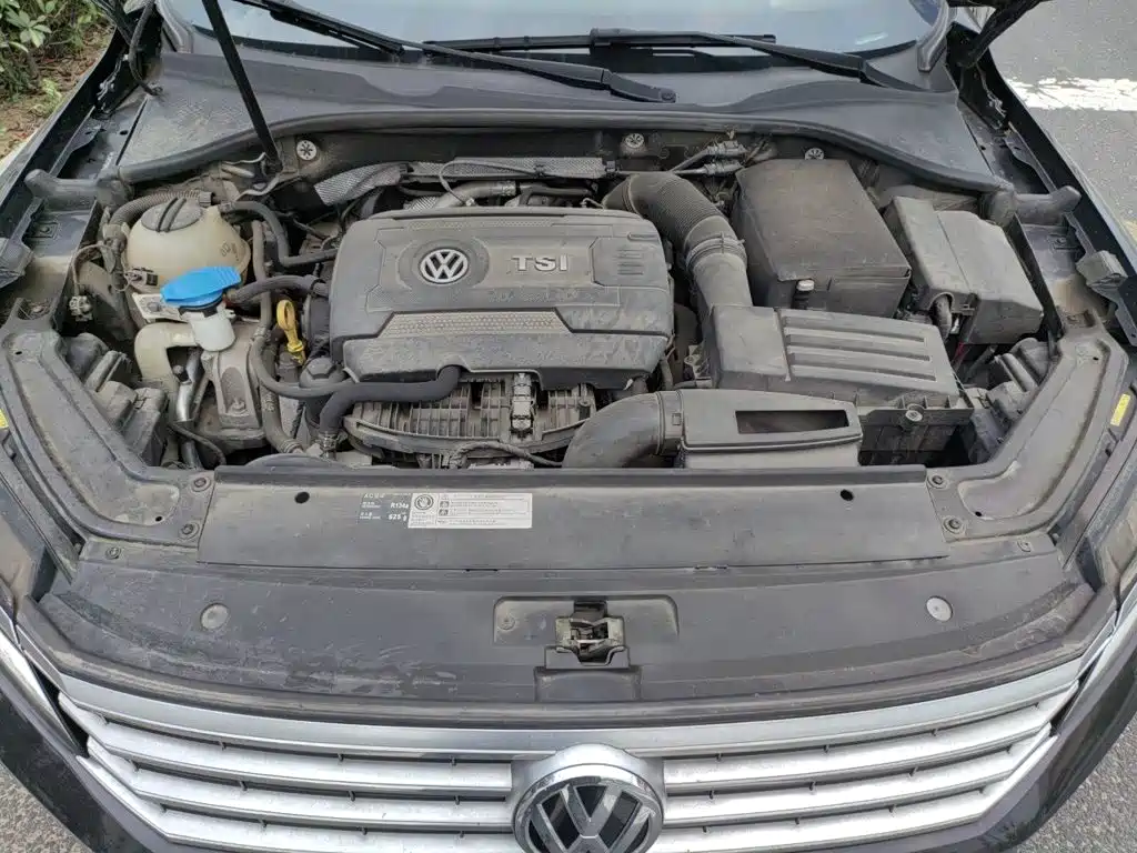 Volkswagen Passat — фото 11