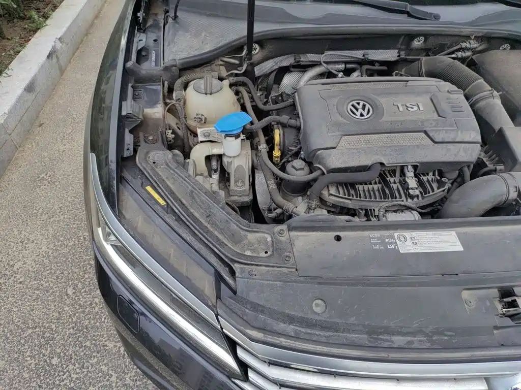 Volkswagen Passat — фото 19