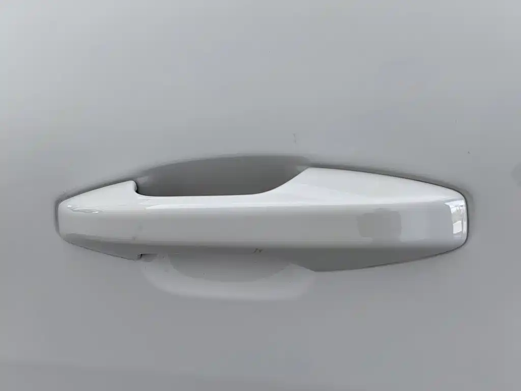 Volvo XC40 — фото 18