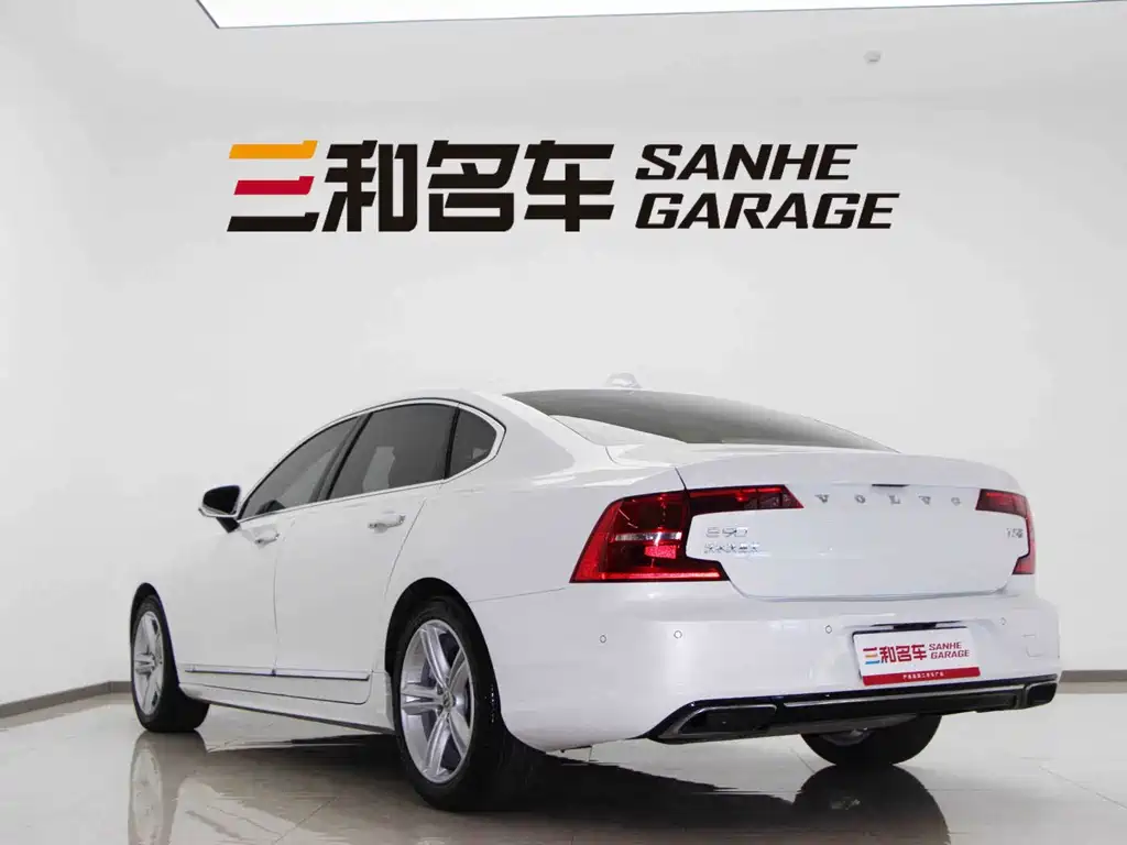 Volvo S90 — фото 7