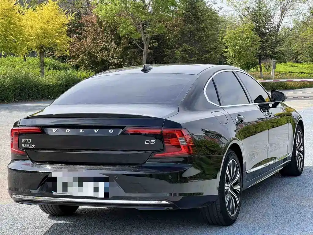 Volvo S90 — фото 2