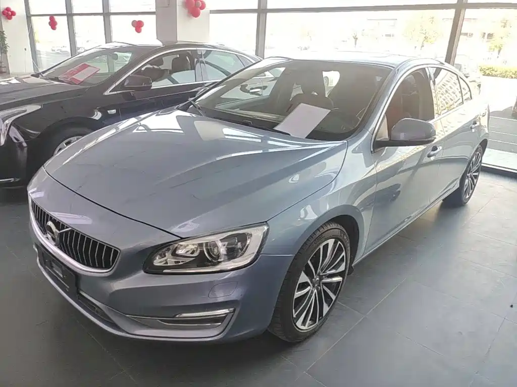 Volvo S60