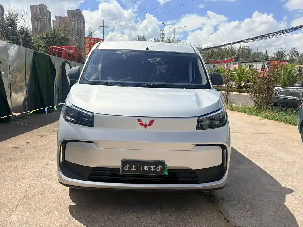 Wuling Yangguang Pro — фото 2