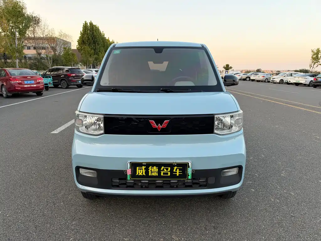 Wuling MINIEV — фото 3