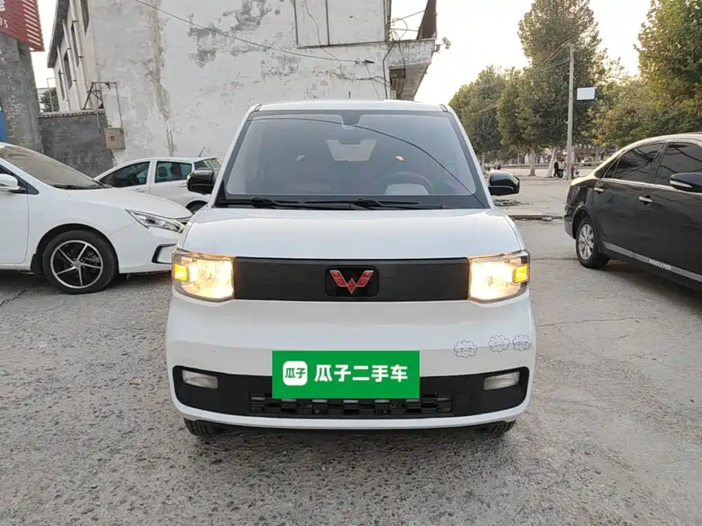 Wuling MINIEV — фото 3