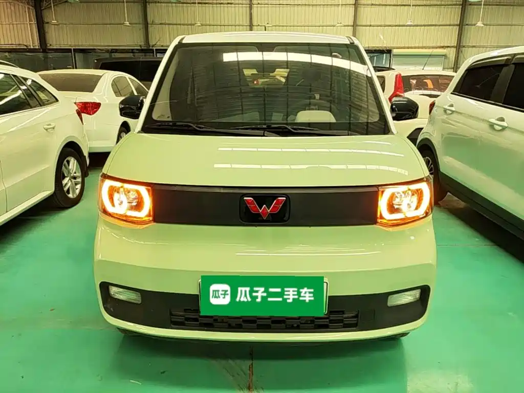 Wuling MINIEV — фото 3