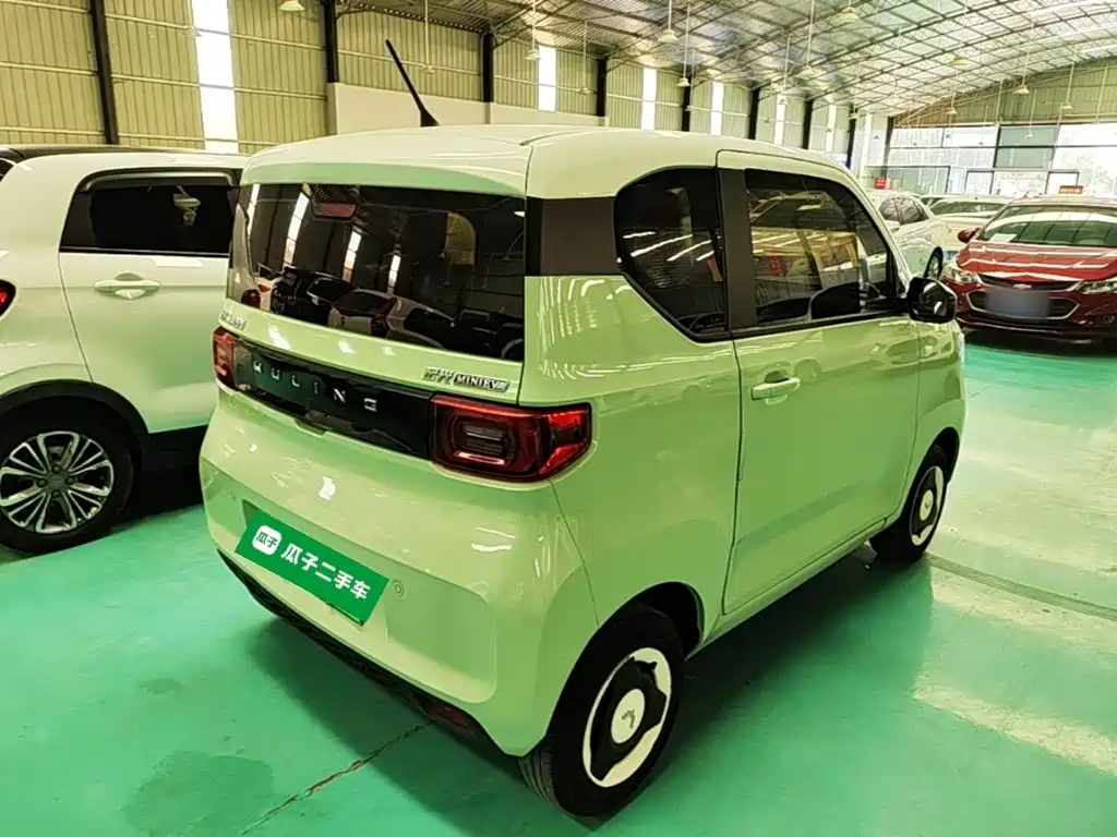 Wuling MINIEV — фото 7