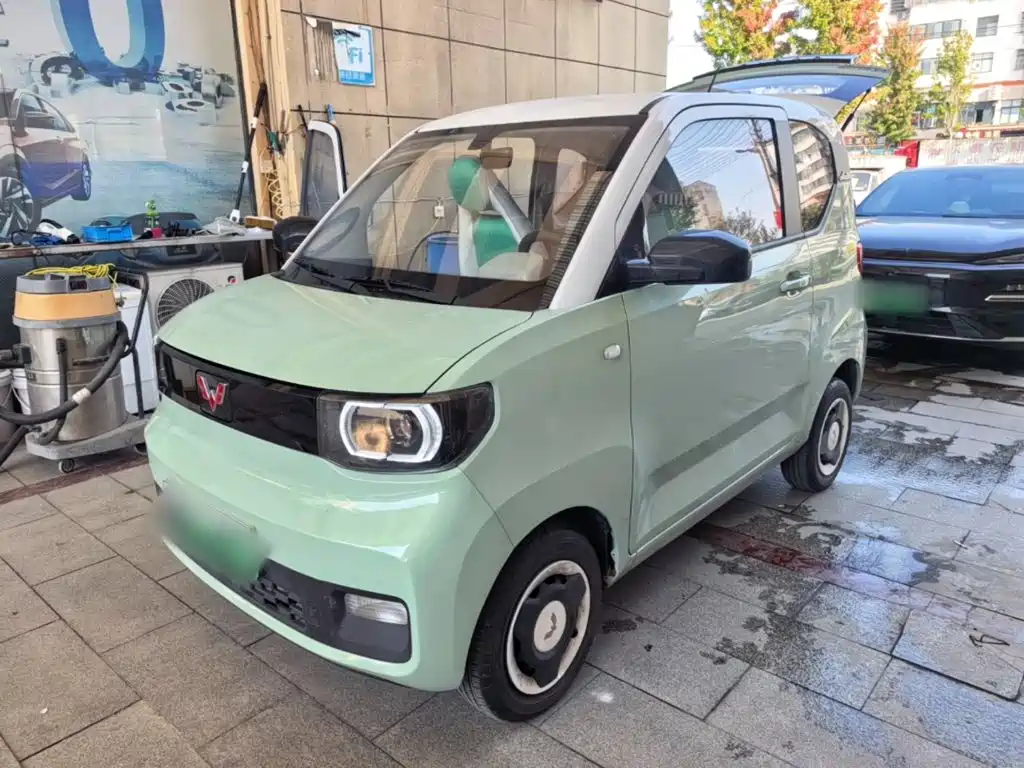Wuling MINIEV — фото 2