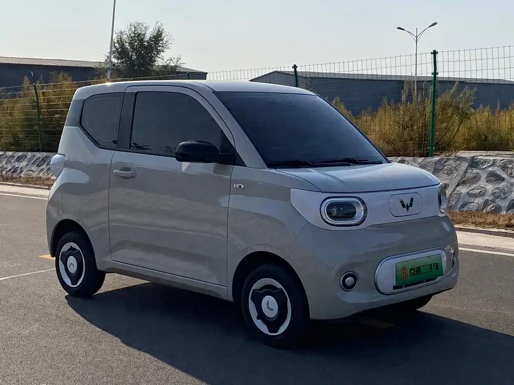 Wuling MINIEV — фото 3