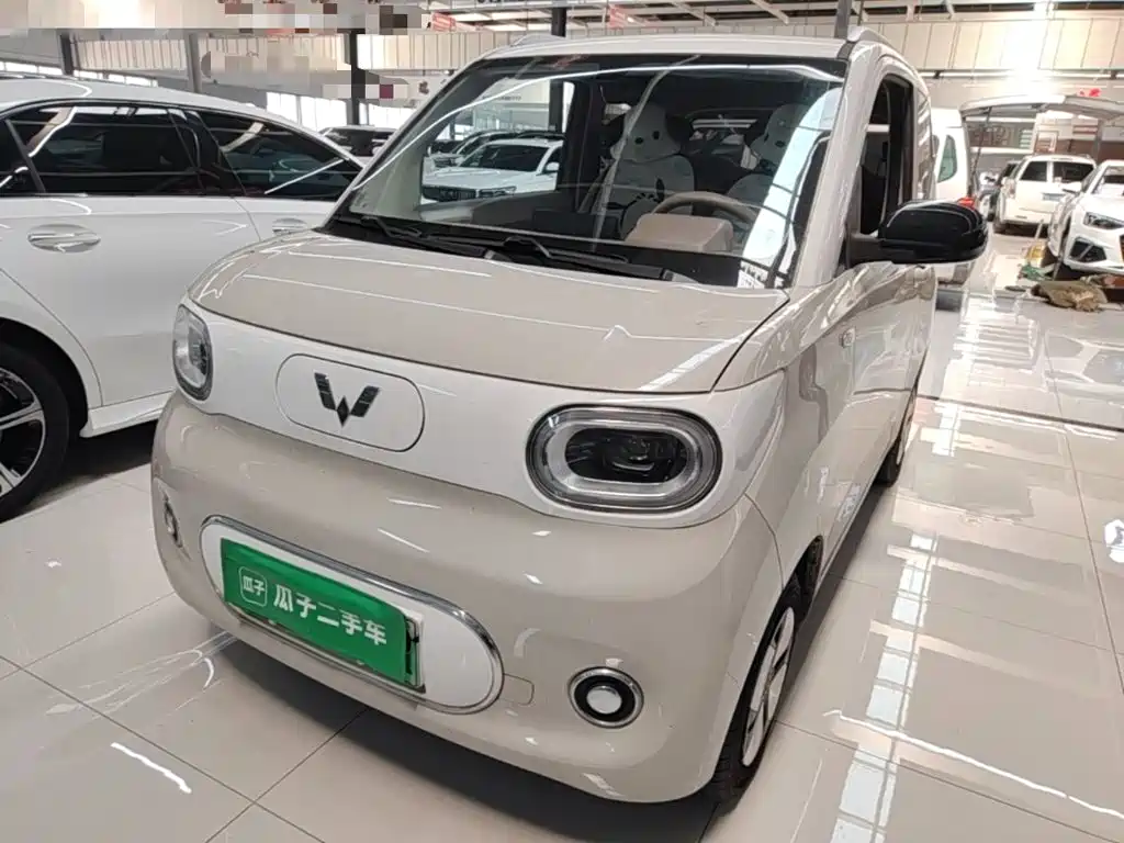 Wuling MINIEV — фото 2
