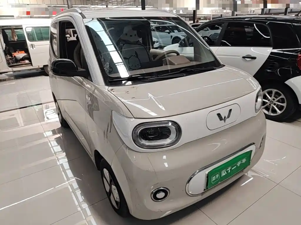 Wuling MINIEV — фото 4