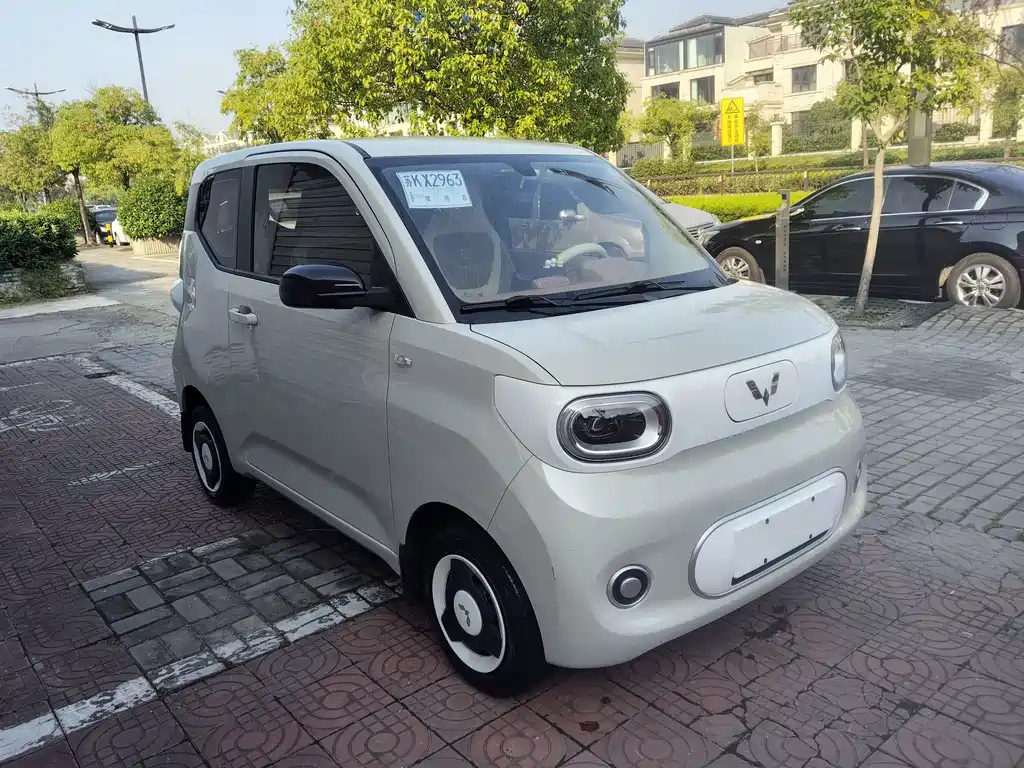 Wuling MINIEV — фото 2