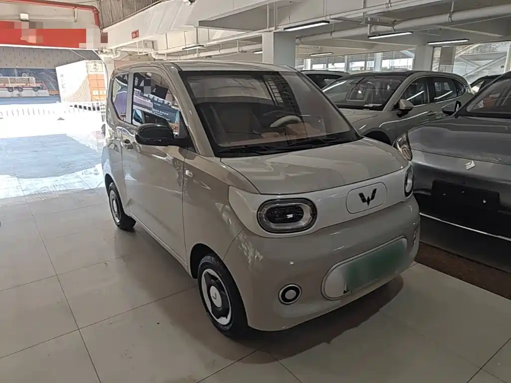 Wuling MINIEV — фото 4