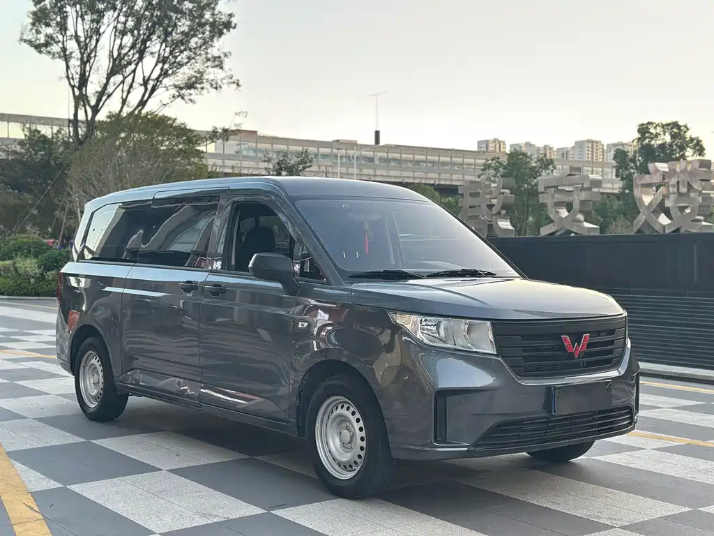 Wuling Zhengcheng — фото 3