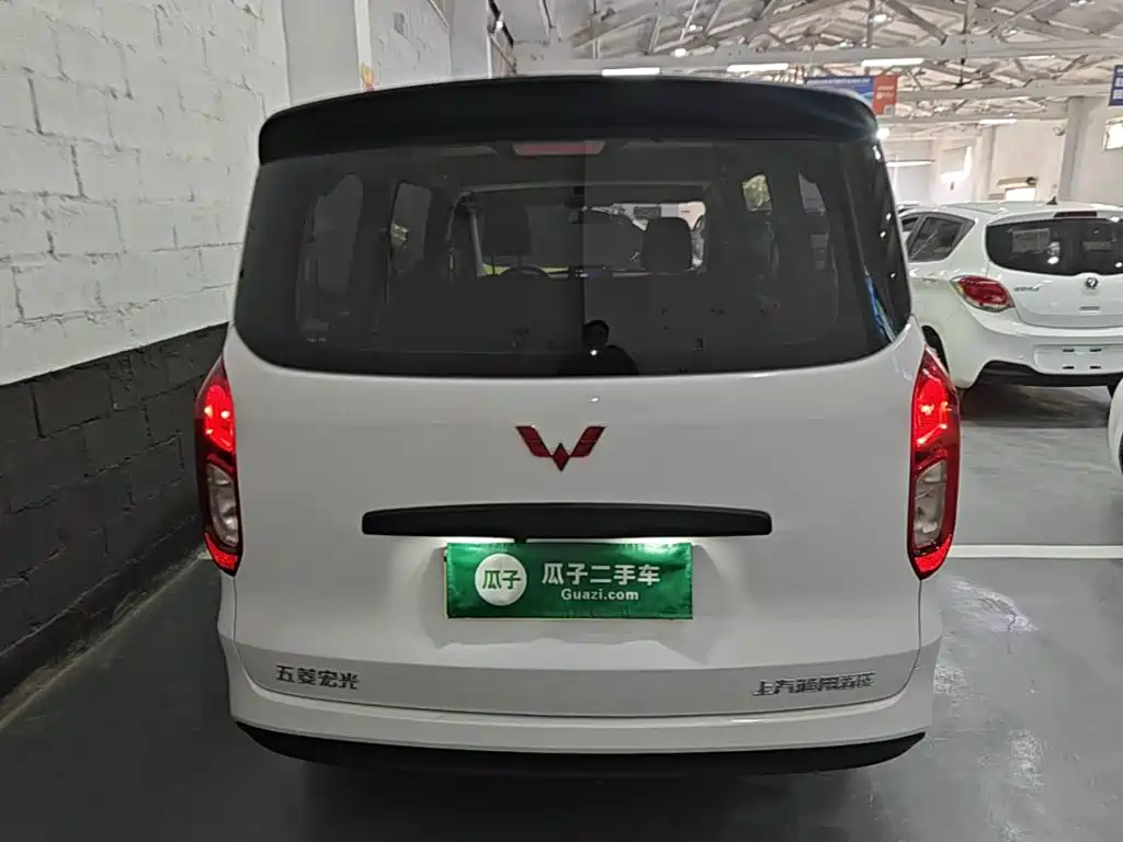 Wuling Hongguang EV — фото 6
