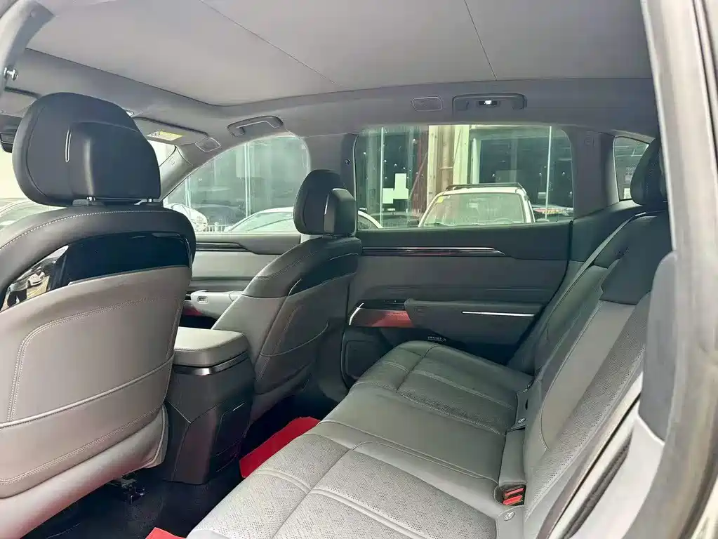 Zeekr 7X — фото 6