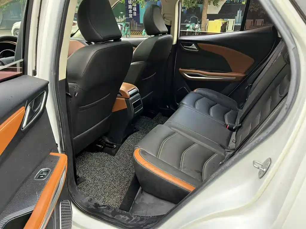 Zotye Zotye T300 — фото 14