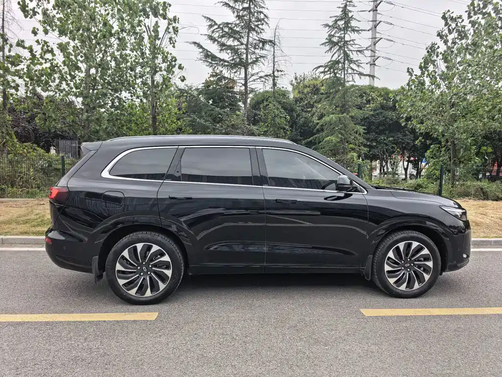 AITO AITO M7 — фото 15