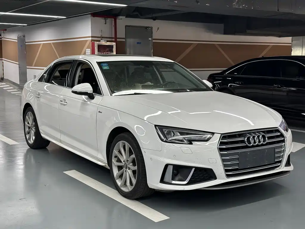 Audi A4L — фото 3