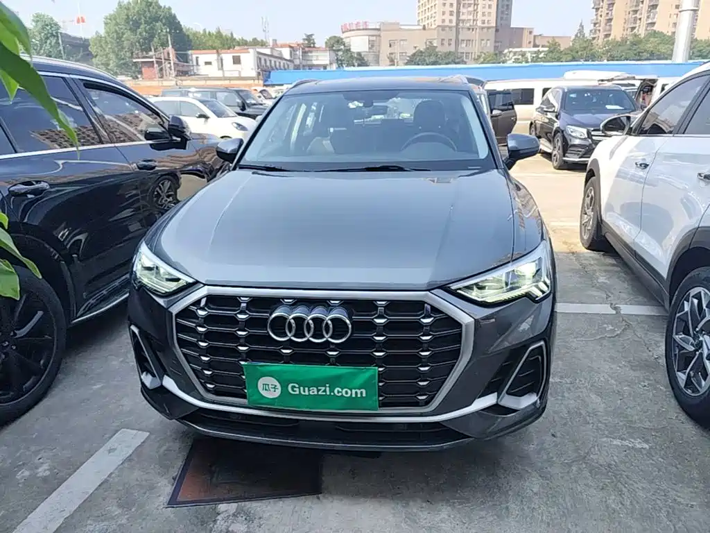 Audi Q3 — фото 3