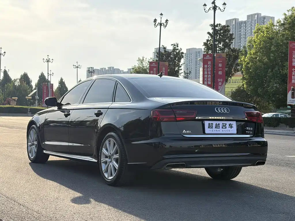Audi A6L — фото 6